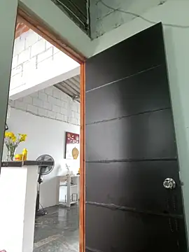 MireyaTorresGu online show from 04-19-26, 03:35