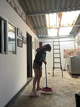 MireyaTorresGu online show from 04-14-26, 02:33