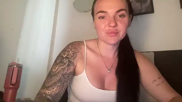 yorkshiregal online show from 10-13-25, 09:55