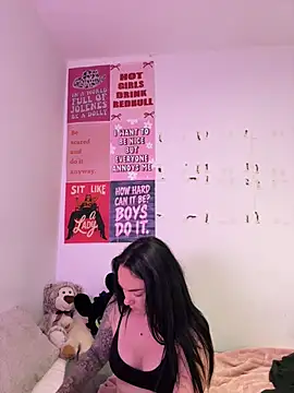 yorkshiregal online show from 02-07-26, 06:16