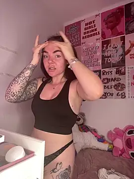 yorkshiregal online show from 04-16-26, 07:20