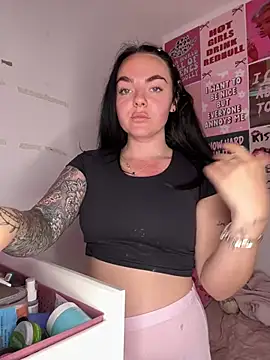 yorkshiregal online show from 04-12-26, 09:23