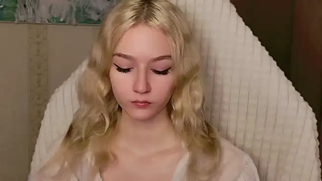 NaomiLoys online show from 11-03-25, 11:36