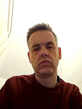 Snapshot of Hectorthyssen1 chatting on 02-14-25, 07:23 Hectorthyssen1 online show from 02-14-25, 07:23