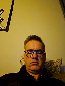 Snapshot of Hectorthyssen1 chatting on 09-27-25, 10:16 Hectorthyssen1 online show from 09-27-25, 10:16