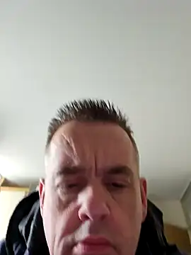 Snapshot of Hectorthyssen1 chatting on 03-15-25, 10:57 Hectorthyssen1 online show from 03-15-25, 10:57