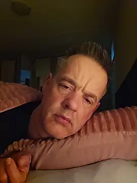 Hectorthyssen1 online show from 04-05-26, 06:42