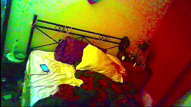 ingrid1982 online show from 05-22-26, 06:28