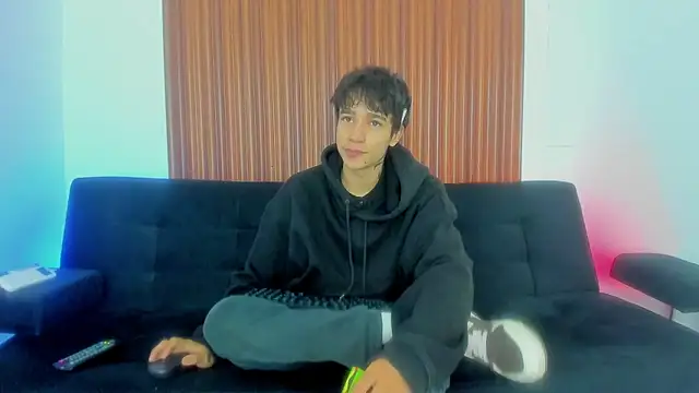 Zacktk7 online show from 02-17-25, 09:10