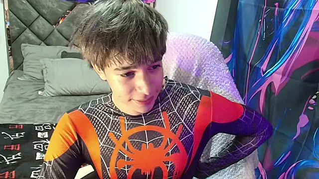 Zacktk7 online show from 04-11-26, 07:17