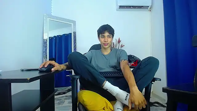 Zacktk7 online show from 01-30-25, 08:53