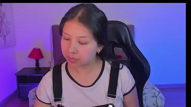 Snapshot of Namiko_Park chatting on 02-20-26, 09:28 Namiko Park online show from 02-20-26, 09:28