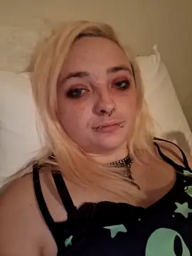 IzanamiNova online show from 12-03-24, 04:20