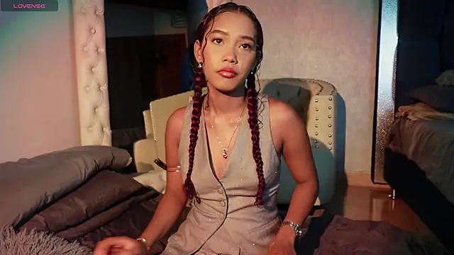 Salome Williamss online show from 04-22-26, 12:34