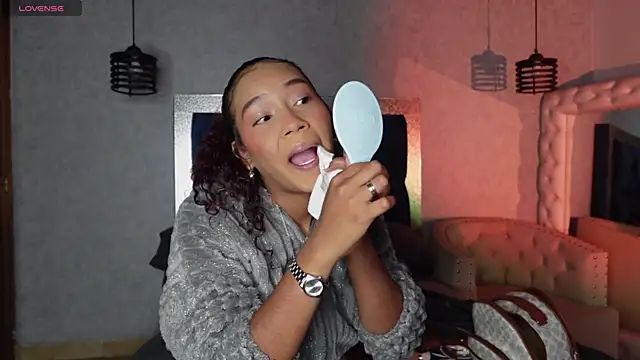 Salome Williamss online show from 06-20-26, 01:27