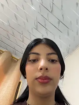 Snapshot of Baby_Niels chatting on 02-21-26, 03:25 Baby Niels online show from 02-21-26, 03:25