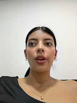 Snapshot of Baby_Niels chatting on 02-04-26, 05:08 Baby Niels online show from 02-04-26, 05:08