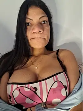 charllottebrasilian online show from 07-04-26, 11:38