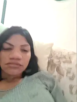 charllottebrasilian online show from 05-31-26, 02:12