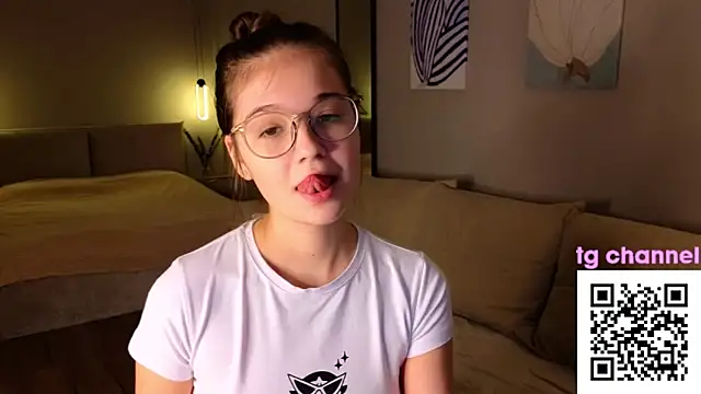 Leela sun online show from 12-04-25, 03:22