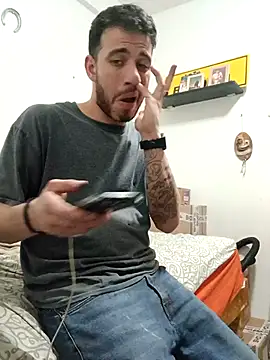 jhonyhot9292 online show from 02-11-26, 07:41