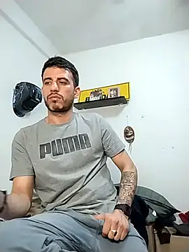 jhonyhot9292 online show from 12-19-25, 06:27