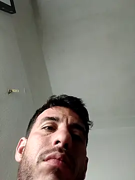 jhonyhot9292 online show from 02-06-26, 09:16