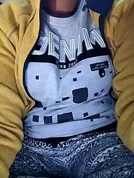 Sexy-Mona2 online show from 12-06-24, 03:06