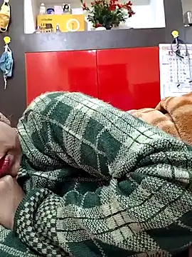 Sexy-Mona2 online show from 12-19-24, 04:46