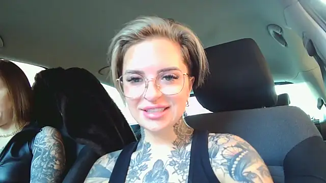Snapshot of Alexandersonxo chatting on 12-19-24, 10:02 Alexandersonxo online show from 12-19-24, 10:02