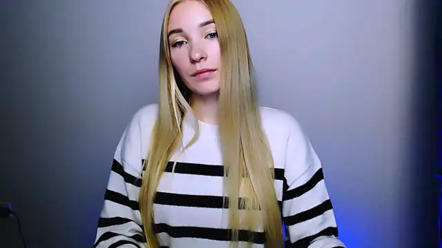 Queen ofLove online show from 10-30-25, 10:06