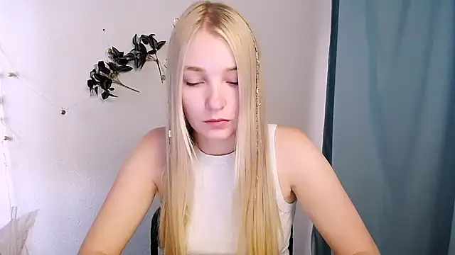 Queen ofLove online show from 06-02-26, 08:03