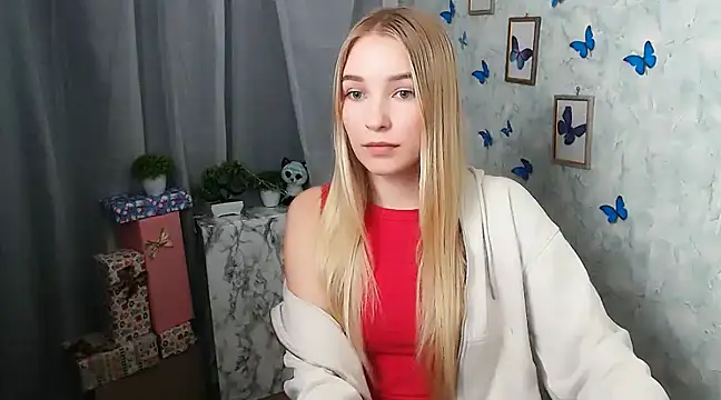 Snapshot of Queen_ofLove chatting on 12-11-24, 05:37 Queen ofLove online show from 12-11-24, 05:37