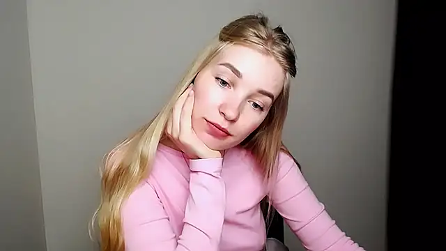 Queen ofLove online show from 03-28-26, 09:43