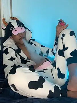 Ryan-hot online show from 01-26-25, 03:17