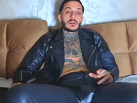 MentoXXL online show from 11-12-25, 04:00