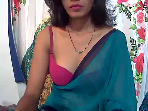 Snapshot of sexy_janu25 chatting on 09-25-25, 05:02 sexy janu25 online show from 09-25-25, 05:02