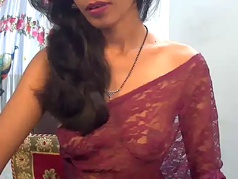 Snapshot of sexy_janu25 chatting on 06-18-26, 05:06 sexy janu25 online show from 06-18-26, 05:06