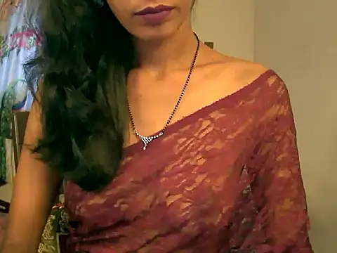 Snapshot of sexy_janu25 chatting on 06-08-26, 05:41 sexy janu25 online show from 06-08-26, 05:41
