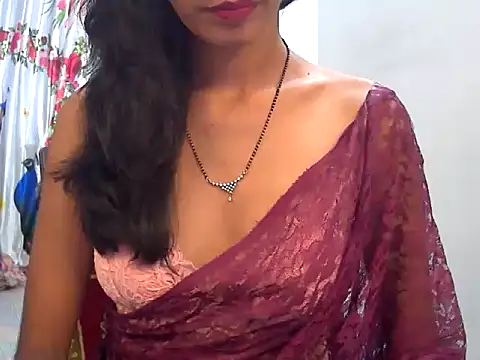 Snapshot of sexy_janu25 chatting on 06-15-26, 05:07 sexy janu25 online show from 06-15-26, 05:07