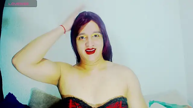 Snapshot of alexandrasexy32 chatting on 05-06-26, 12:58 alexandrasexy32 online show from 05-06-26, 12:58
