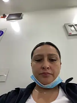 Keittly  online show from 11-27-25, 06:19