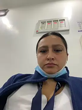 Keittly  online show from 11-18-25, 06:44