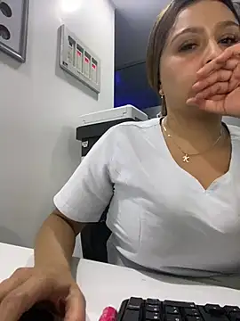 Keittly  online show from 02-27-25, 06:35