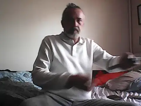 Snapshot of GayPourToi chatting on 02-18-25, 11:00 GayPourToi online show from 02-18-25, 11:00