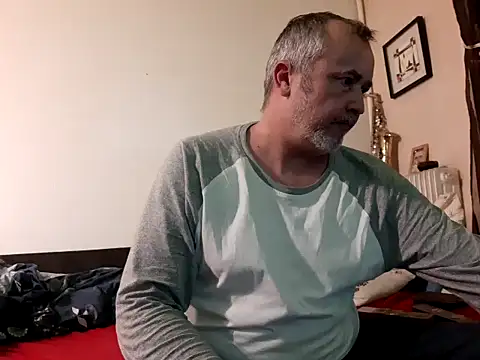 GayPourToi online show from 12-19-25, 05:04