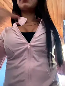 Lolitacooper online show from 10-16-25, 10:18