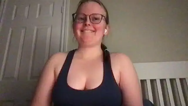 lexie lilacs online show from 01-22-25, 02:48