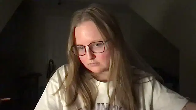 lexie lilacs online show from 01-16-25, 01:48