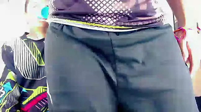 Sharon et Khloe12 online show from 01-16-25, 05:00